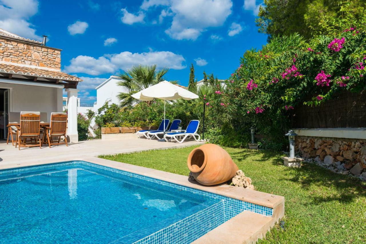 Casa Mari Y Pili Villa Puerto Colom Eksteriør billede